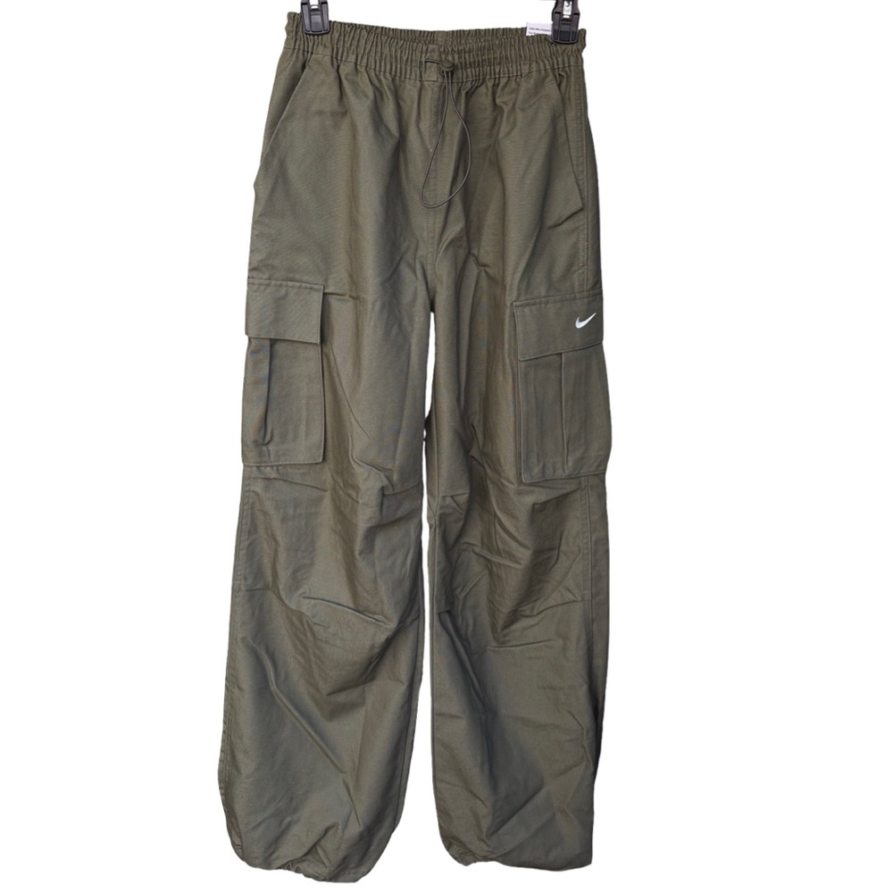Nike Cargo Pants